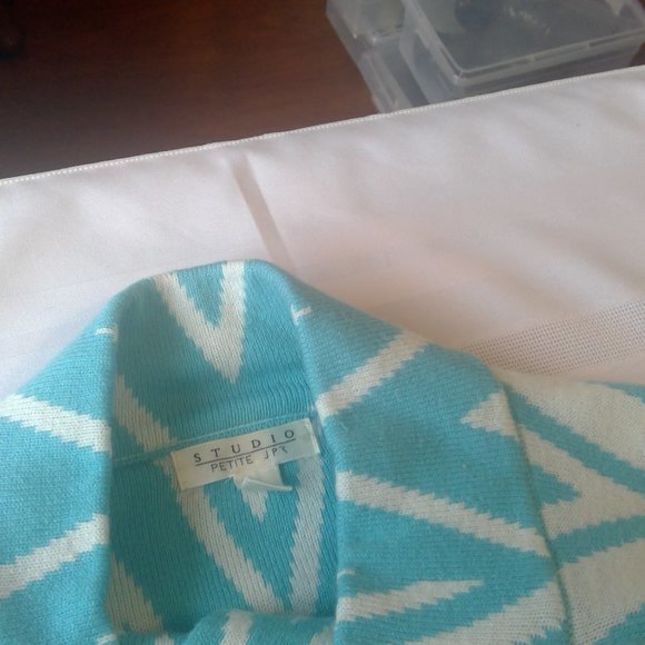 Studio JPR Jacket in Turquoise and Cream, size PL - Picture 3 of 3